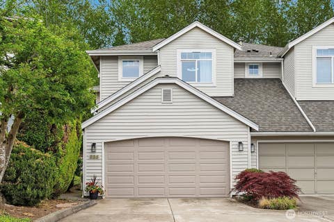 Photo of 535 S 51st Court, Renton, WA 98055 (MLS # 2514090)