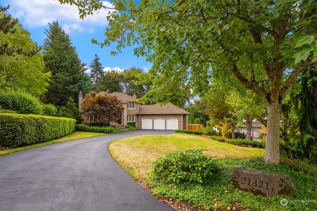 Photo of 21321 NE 81st Street, Redmond, WA 98053 (MLS # 2293127)