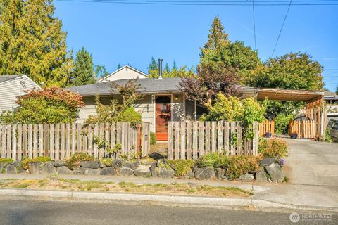 Photo of 20917 59th Place W, Lynnwood, WA 98036 (MLS # 2441770)