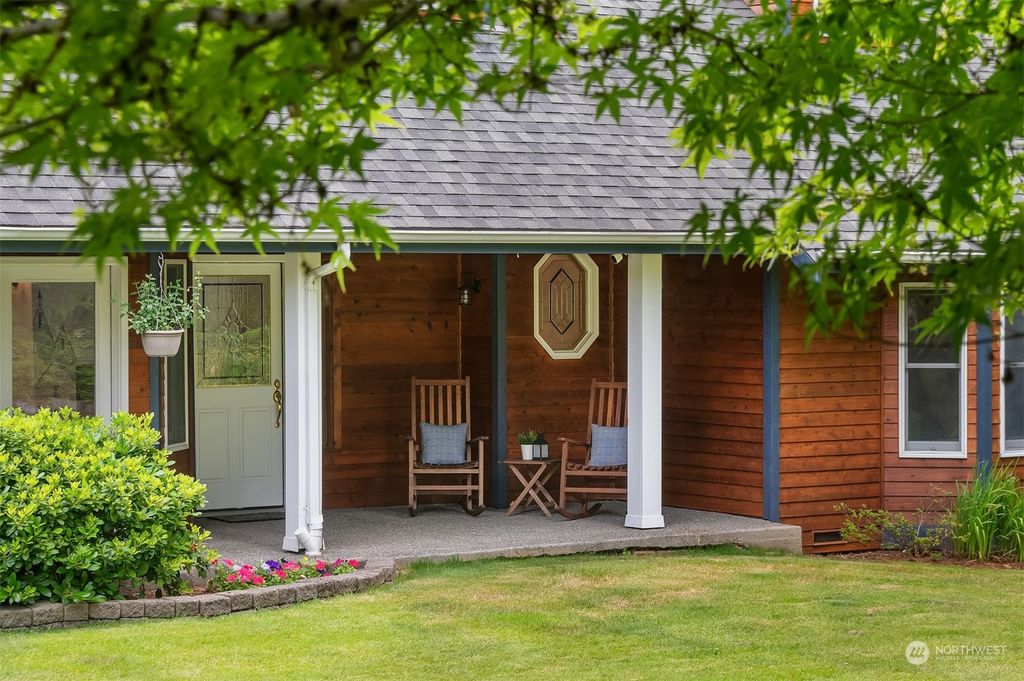 Photo of 16628 230th Street SE, Monroe, WA 98272 (MLS # 2265689)