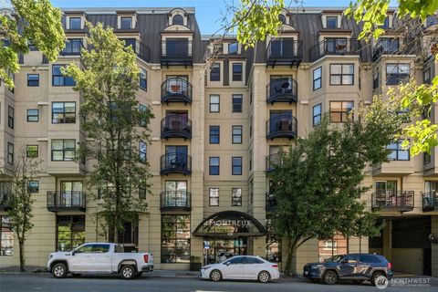 Photo of 425 Vine Street #706, Seattle, WA 98121 (MLS # 2541399)