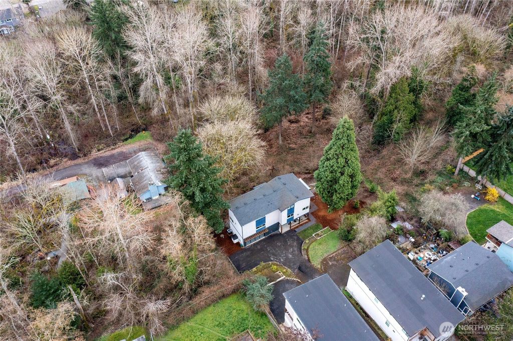 Photo of 5942 21st Avenue SW, Seattle, WA 98106 (MLS # 2489745)