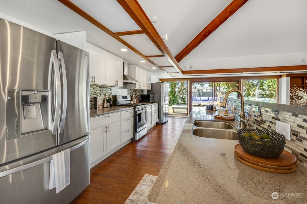 Photo of 2602 Taylor Drive, Everett, WA 98203 (MLS # 2053547)