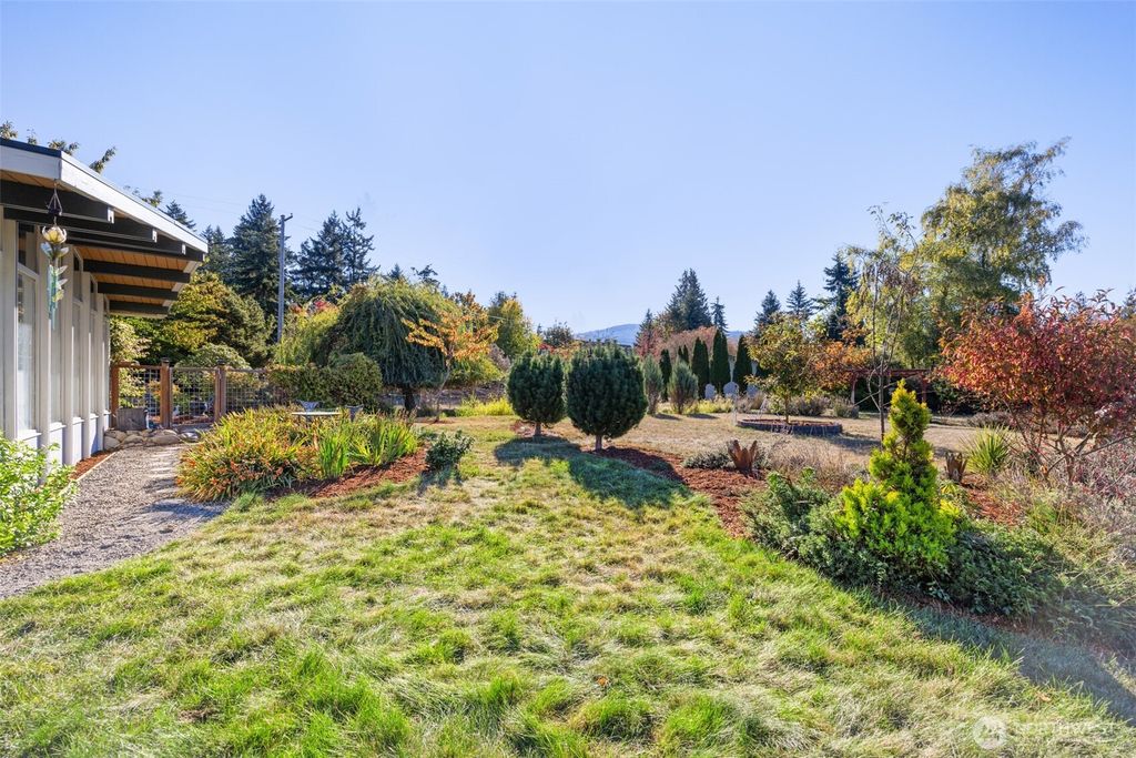 Photo of 274 Dungeness Meadows, Sequim, WA 98382 (MLS # 2442793)
