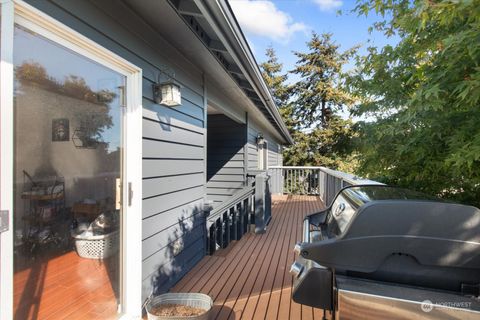 A home in Oak Harbor