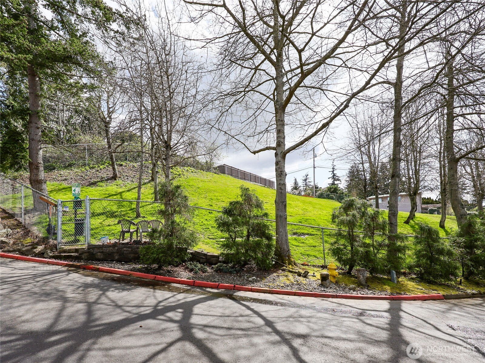 4893 76th Street SW E1001