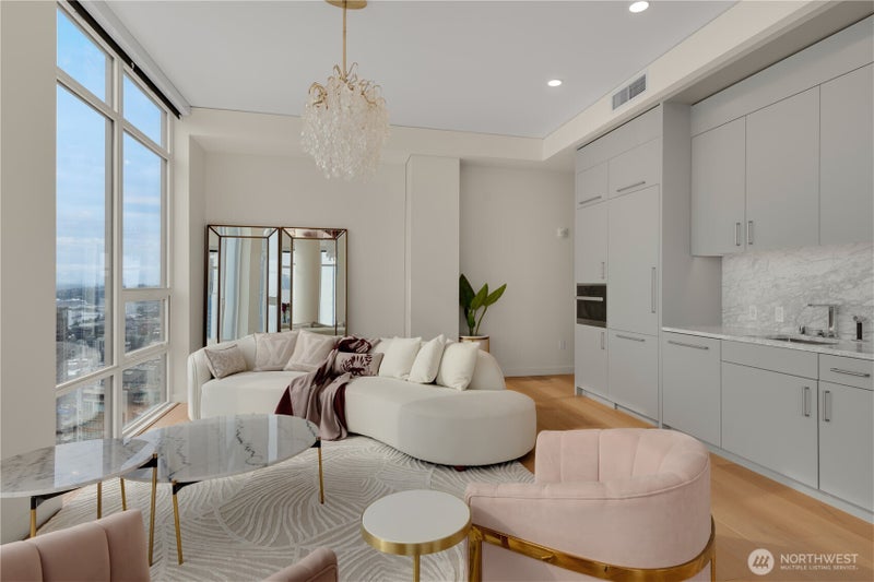 121 Stewart Street 3504