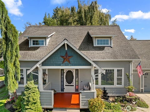 Photo of 1106 N 8th Street, Mount Vernon, WA 98273 (MLS # 2580067)