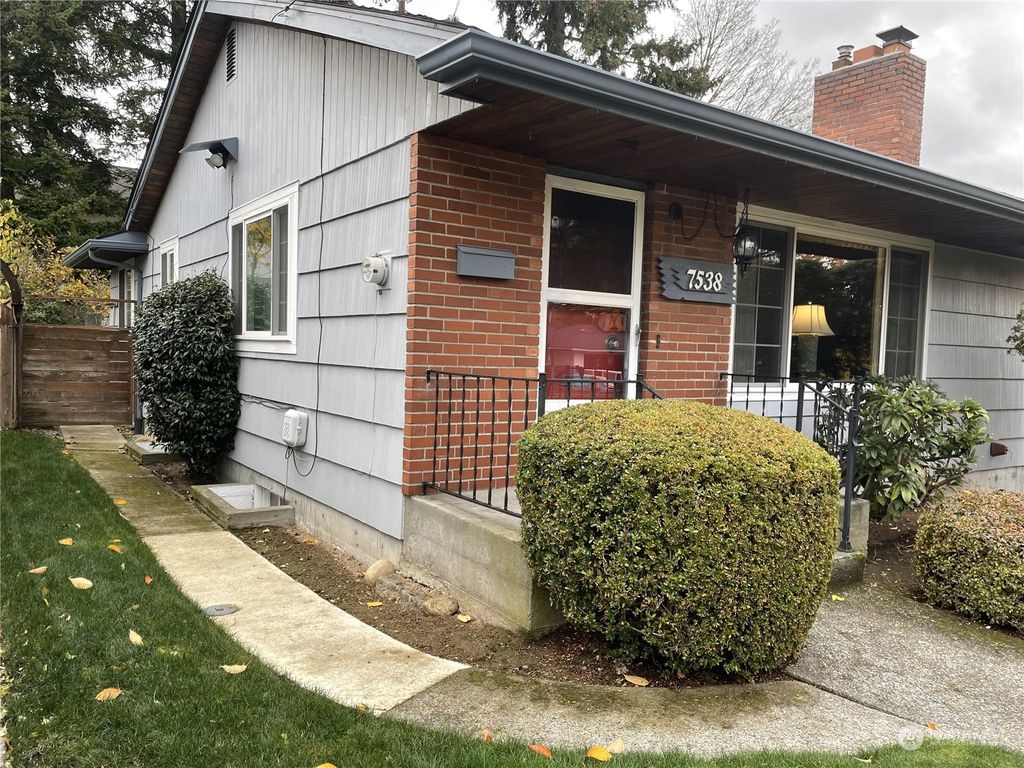 Photo of 7538 28th Avenue SW, Seattle, WA 98126 (MLS # 2311642)