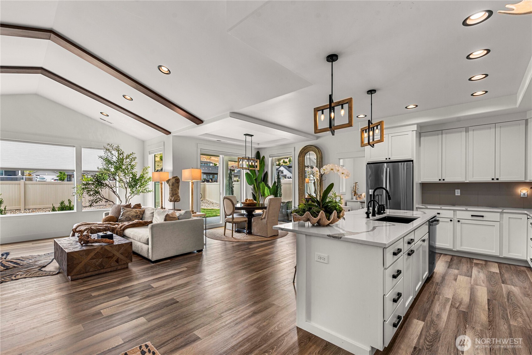 1002 Racine Springs