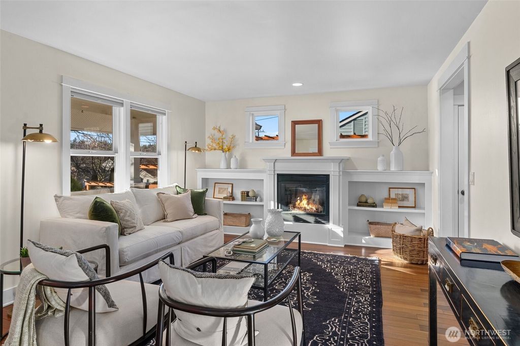 Photo of 3410 32nd Avenue W, Seattle, WA 98199 (MLS # 2340021)