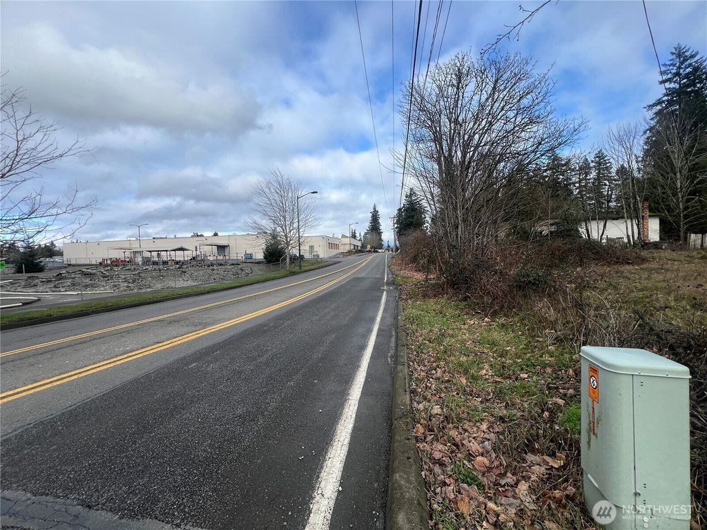 Photo of 17275 SE WAX Road, Covington, WA 98042 (MLS # 2481170)