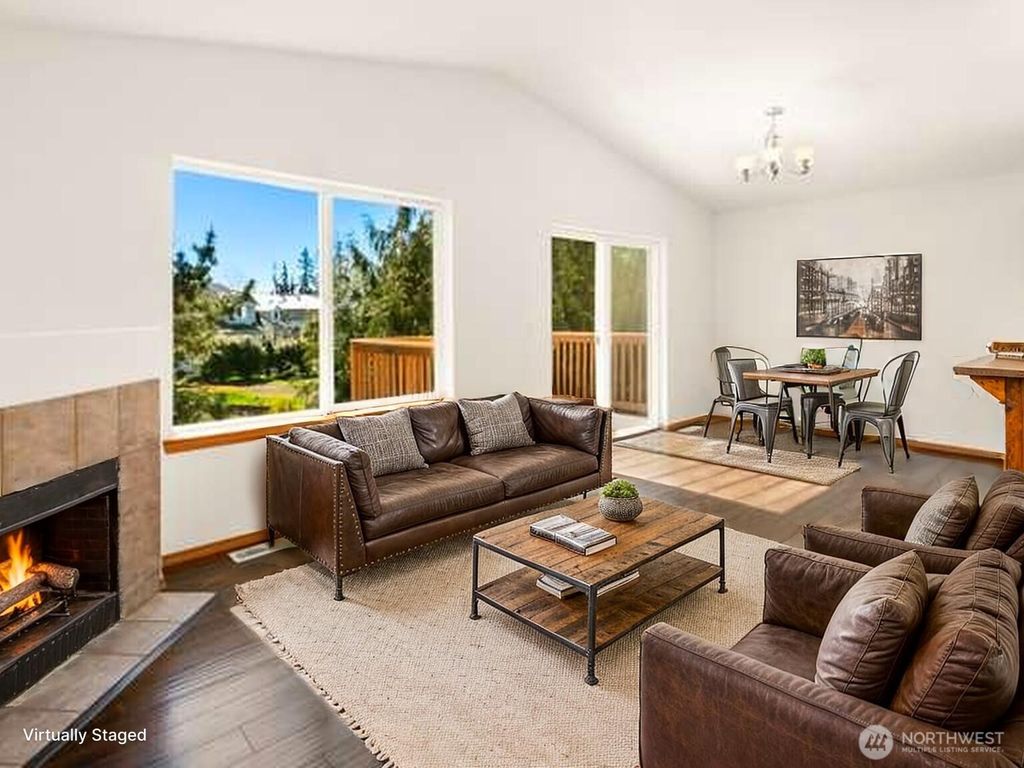 Photo of 4624 150th Place SE, Everett, WA 98208 (MLS # 2505184)