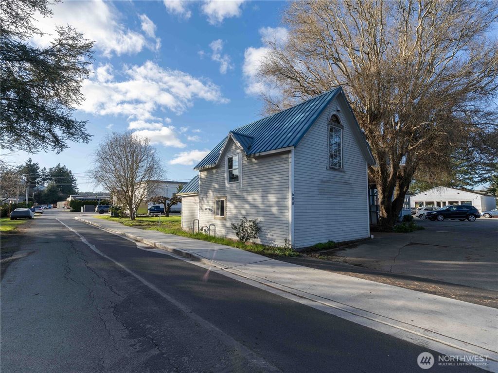 Photo of 608 Morris Street, La Conner, WA 98257 (MLS # 2484734)