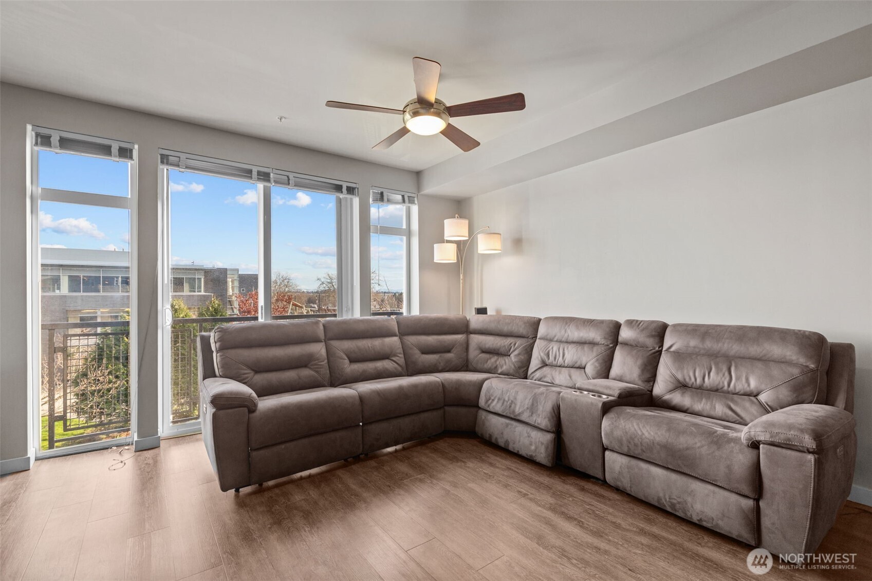 15100 6th Avenue SW 305