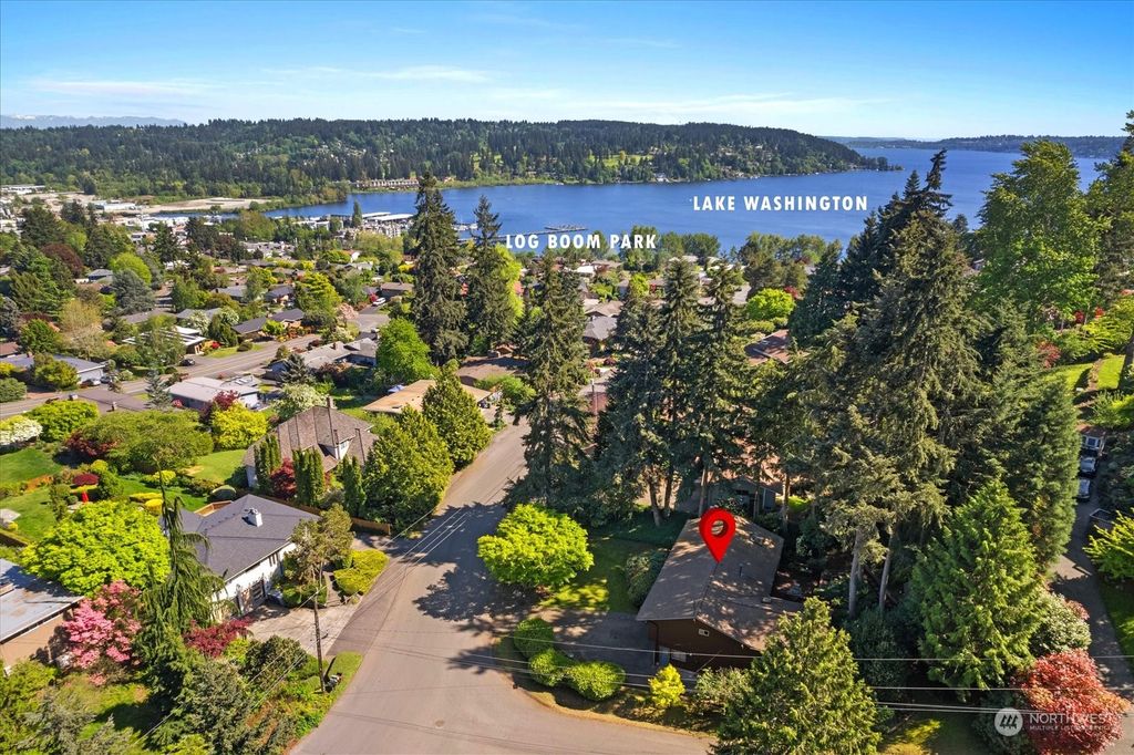 Photo of 18329 57th Avenue NE, Kenmore, WA 98028 (MLS # 2253885)