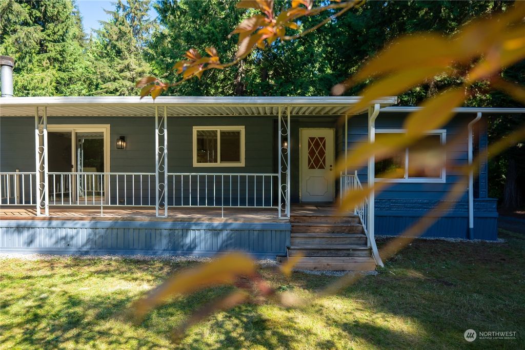 Photo of 27911 35th Avenue NE, Arlington, WA 98223 (MLS # 2285005)