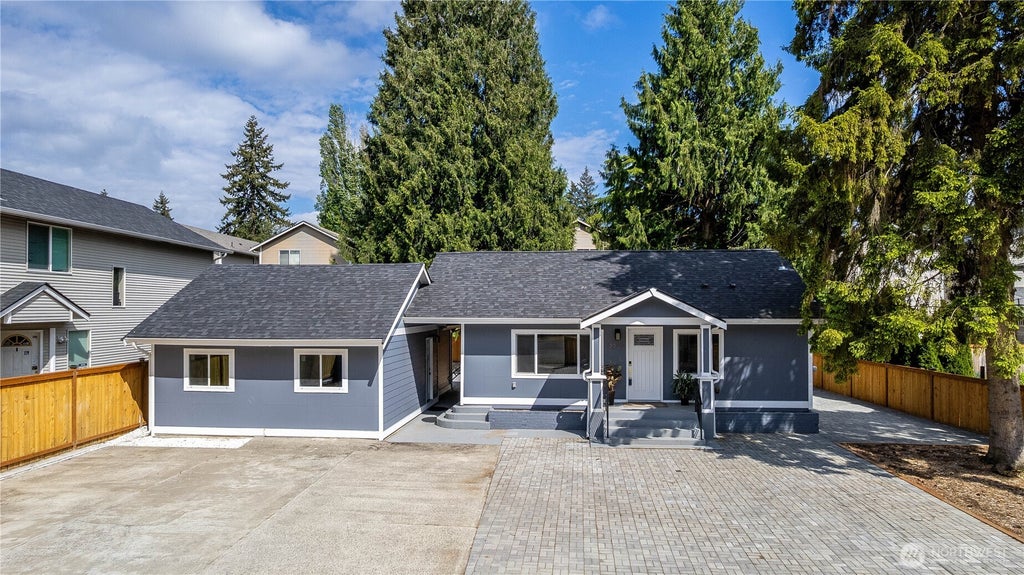 Photo of 12260 3rd Avenue SW, Burien, WA 98146 (MLS # 2533965)