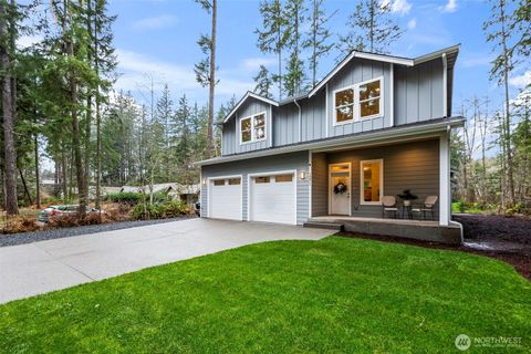 Photo of 14811 115th Street Ct NW, Gig Harbor, WA 98329 (MLS # 2490016)