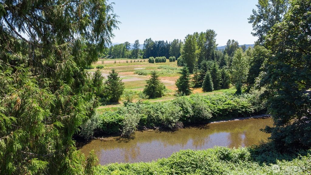 Photo of 527 Cypress Avenue, Snohomish, WA 98290 (MLS # 2406261)