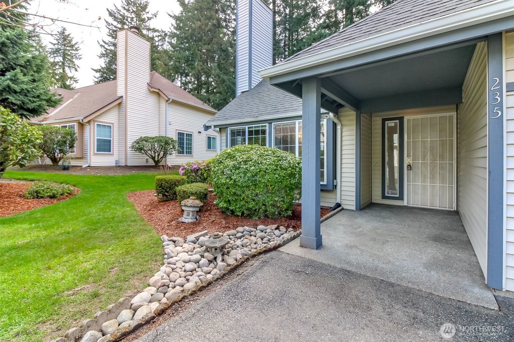 Photo of 235 S 329th Lane, Federal Way, WA 98003 (MLS # 2508518)