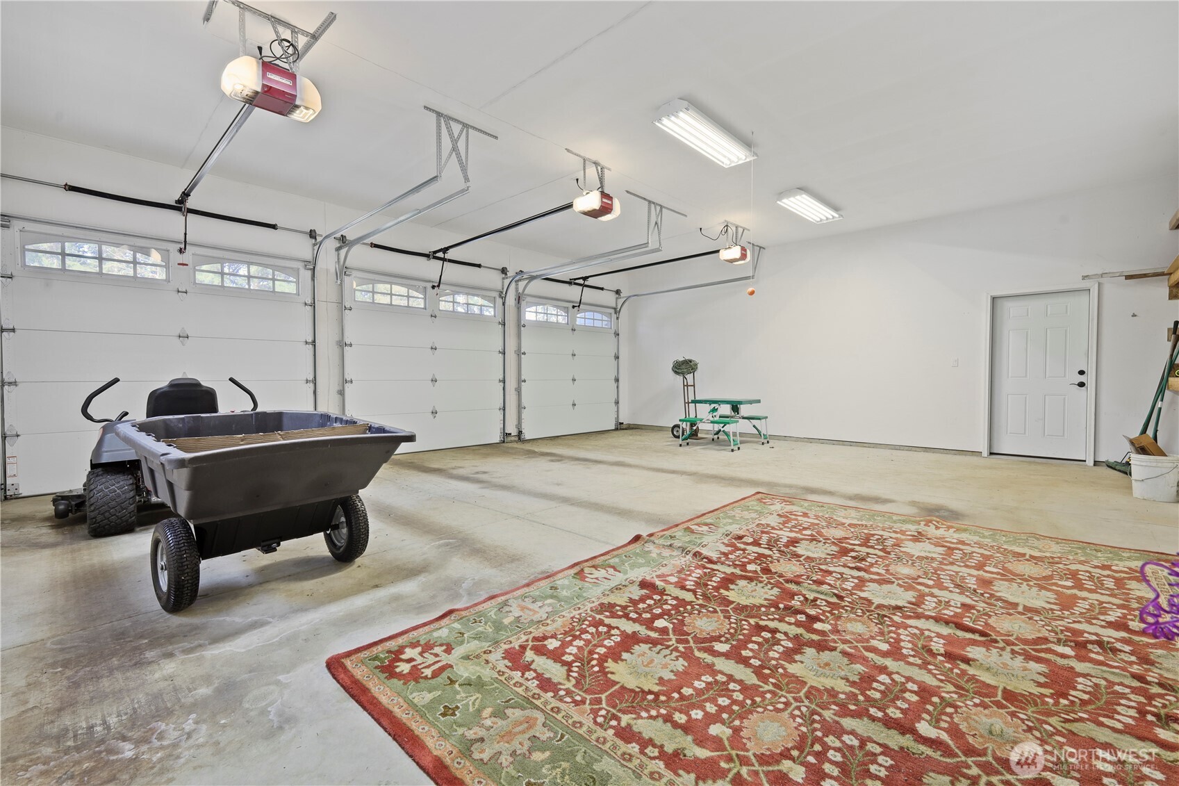 Olympia, Washington, 98513, United States, 3 Bedrooms Bedrooms, ,3 BathroomsBathrooms,Residential,Active,1919389
