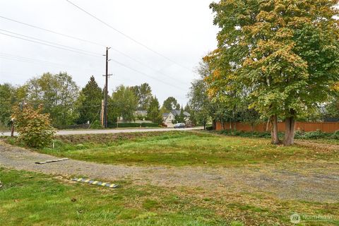 Photo of 54 XX NE 4th, Renton, WA 98059 (MLS # 2444134) Photo of 54 XX NE 4th, Renton, WA 98059 (MLS # 2444134)