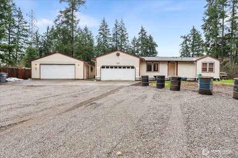Photo of 4512 244th Street Ct E, Spanaway, WA 98387 (MLS # 2463887)