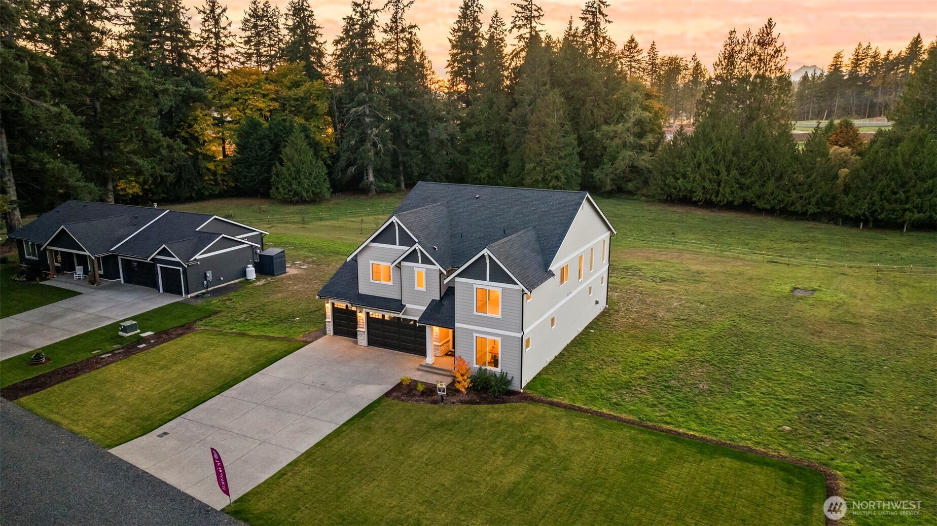 10155 Royal Valley Road NE
