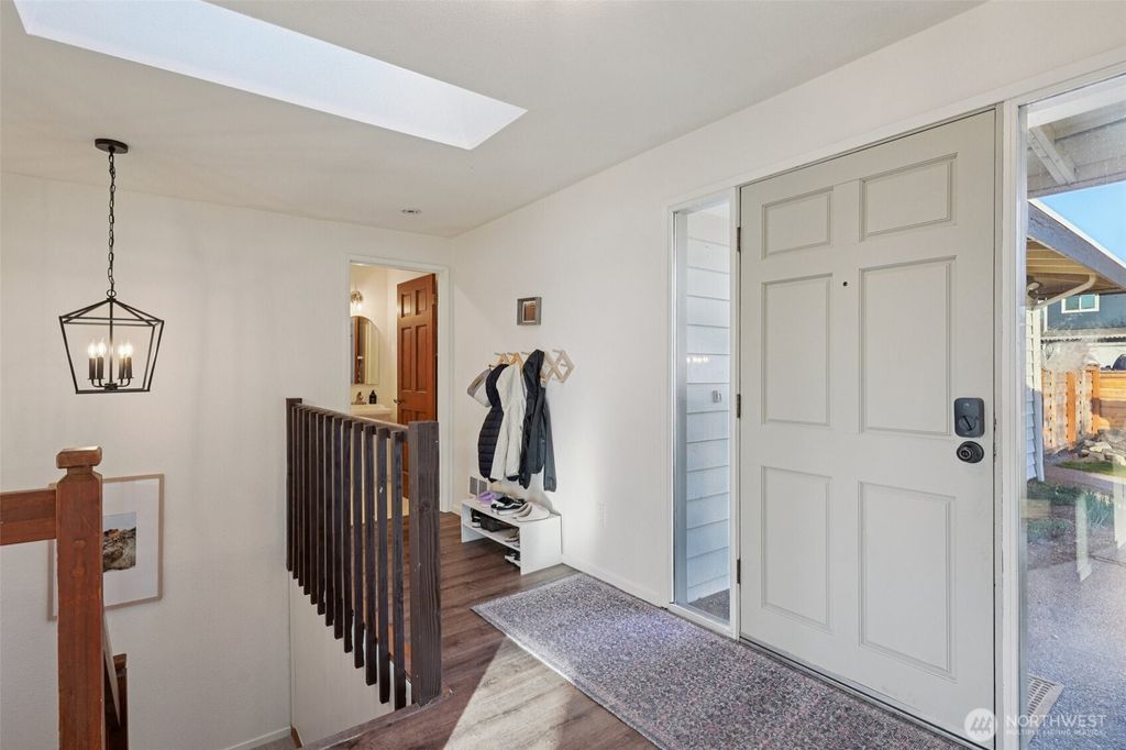 Photo of 3308 N Narrows Drive, Tacoma, WA 98407 (MLS # 2485250)