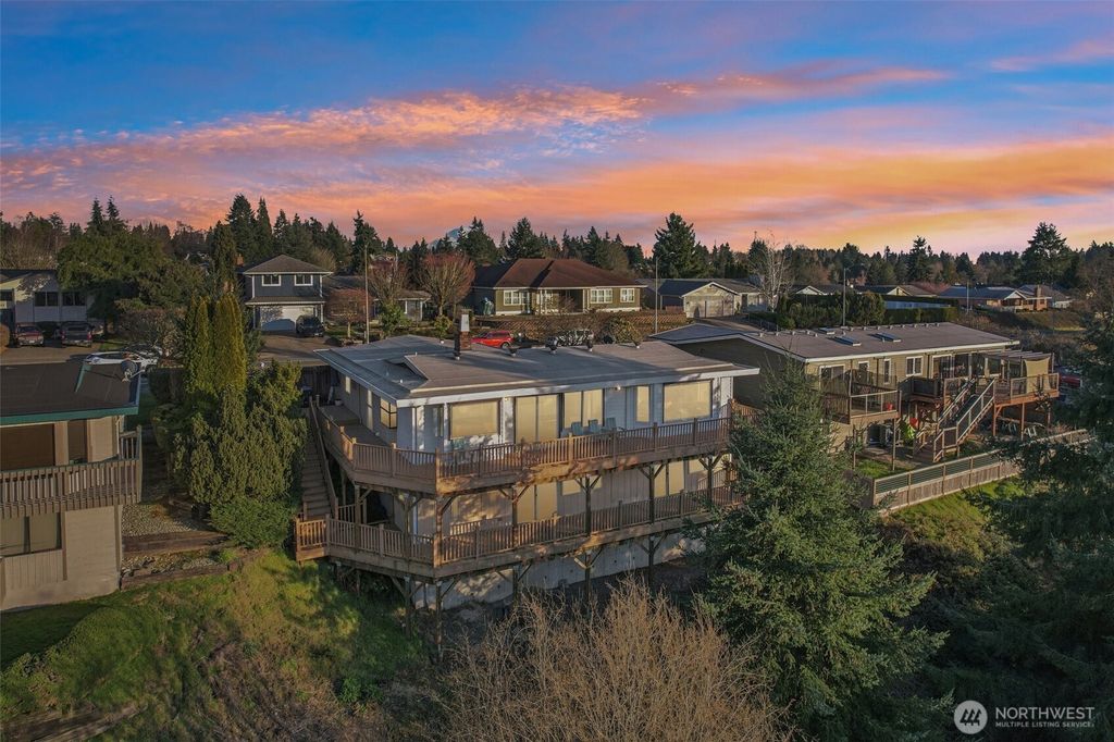 Photo of 3308 N Narrows Drive, Tacoma, WA 98407 (MLS # 2485250)