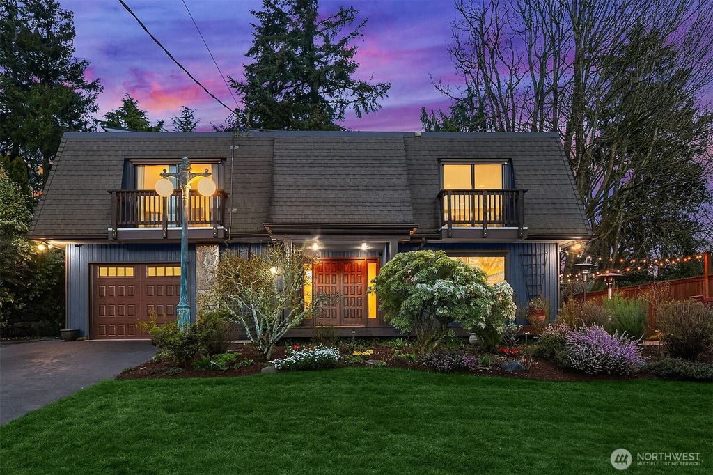 Photo of 12032 21st Avenue SW, Burien, WA 98146 (MLS # 2351578)