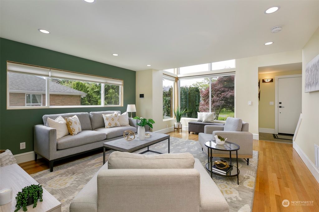 Photo of 12212 Evanston Avenue N, Seattle, WA 98133 (MLS # 2243993)