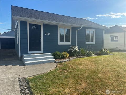 Photo of 3153 Florida Street, Longview, WA 98632 (MLS # 2310775)