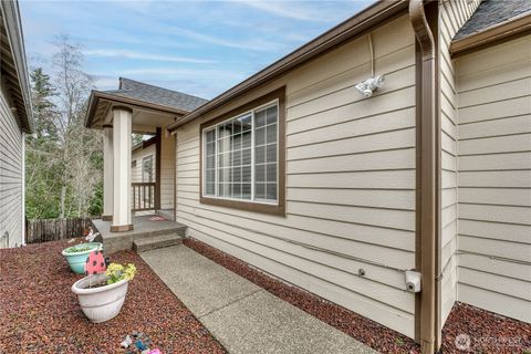 Photo of 1048 NW Gladiola Court, Silverdale, WA 98383 (MLS # 2465545)
