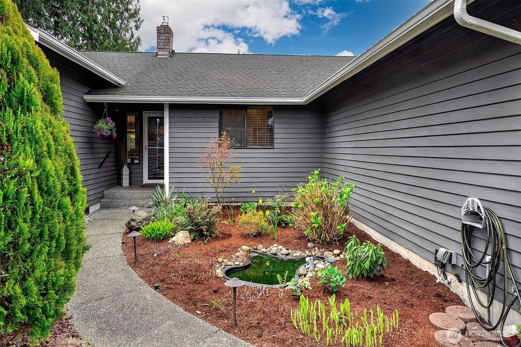 Photo of 7218 73rd Street NE, Marysville, WA 98270 (MLS # 2506812)