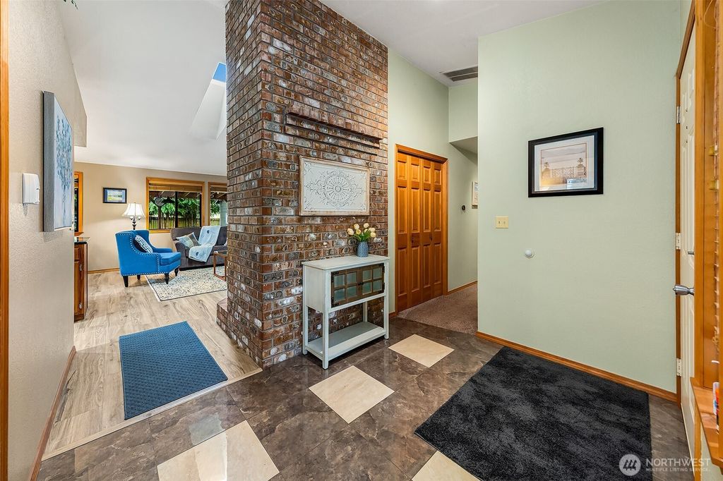 Photo of 7218 73rd Street NE, Marysville, WA 98270 (MLS # 2506812)