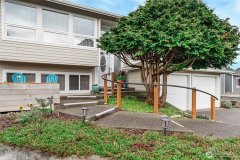 1205 195th Street Long Beach WA 98631