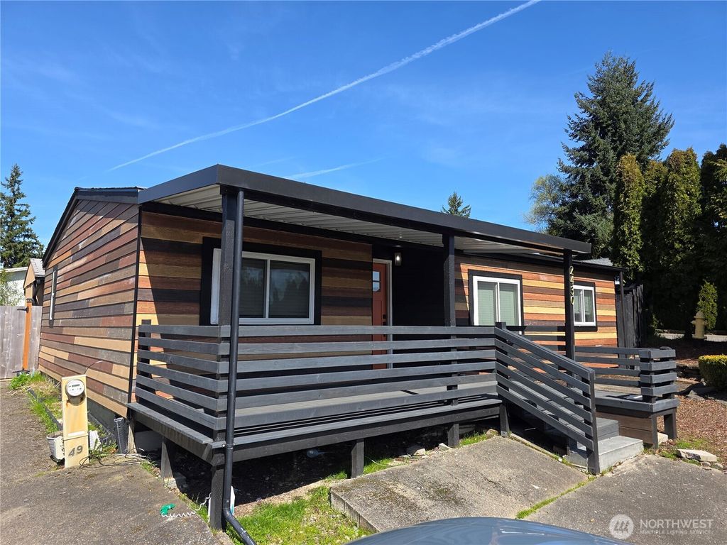 Photo of 2430 S 371st Street #49, Federal Way, WA 98003 (MLS # 2505624)