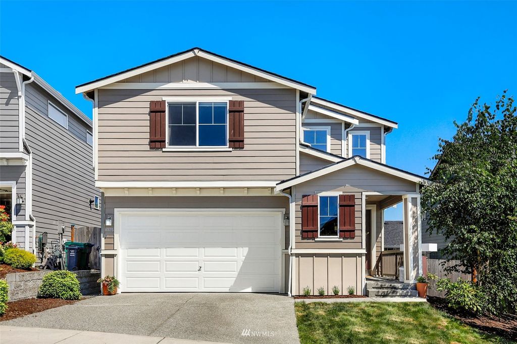 Photo of 8325 74th Street NE, Marysville, WA 98270 (MLS # 1953774)