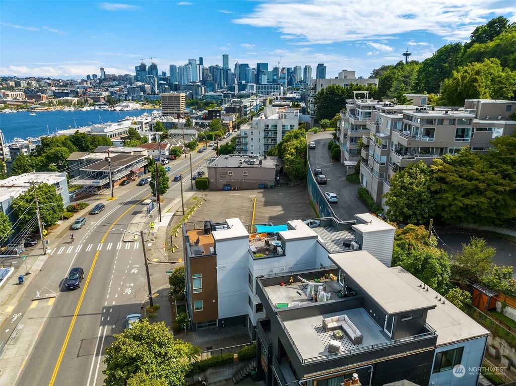 Photo of 1907 Dexter Avenue N, Seattle, WA 98109 (MLS # 2148292)