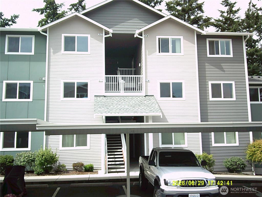 Photo of 1621 SW Mulberry Place #D303, Oak Harbor, WA 98277 (MLS # 2547454)