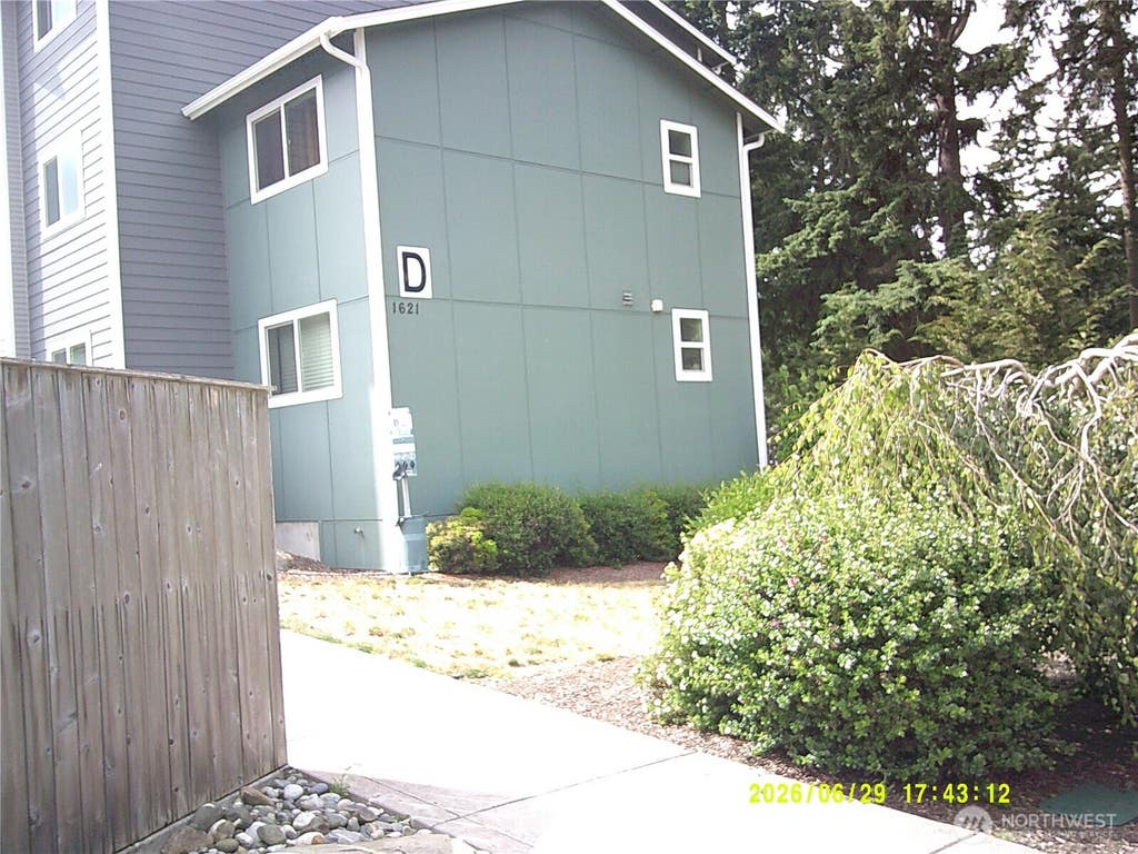 Photo of 1621 SW Mulberry Place #D303, Oak Harbor, WA 98277 (MLS # 2547454)