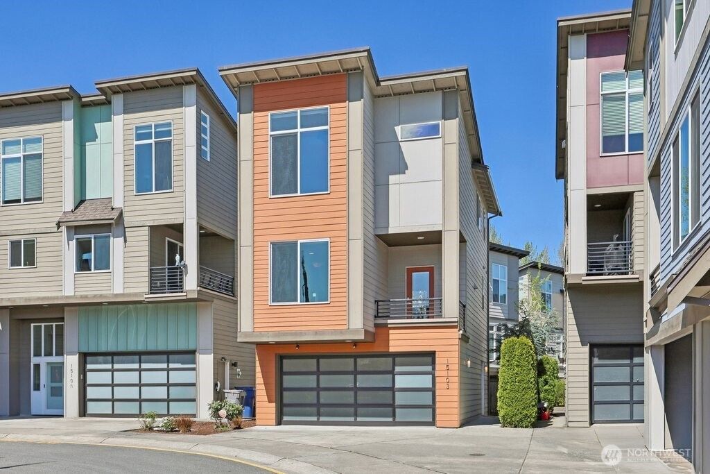 Photo of 15103 13th Place W, Lynnwood, WA 98087 (MLS # 2366374)