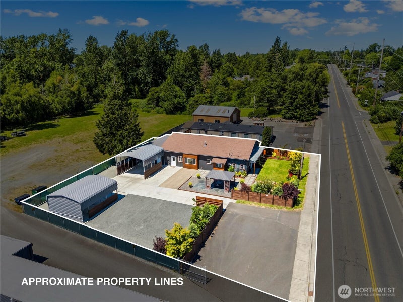 3275 Bennett Drive