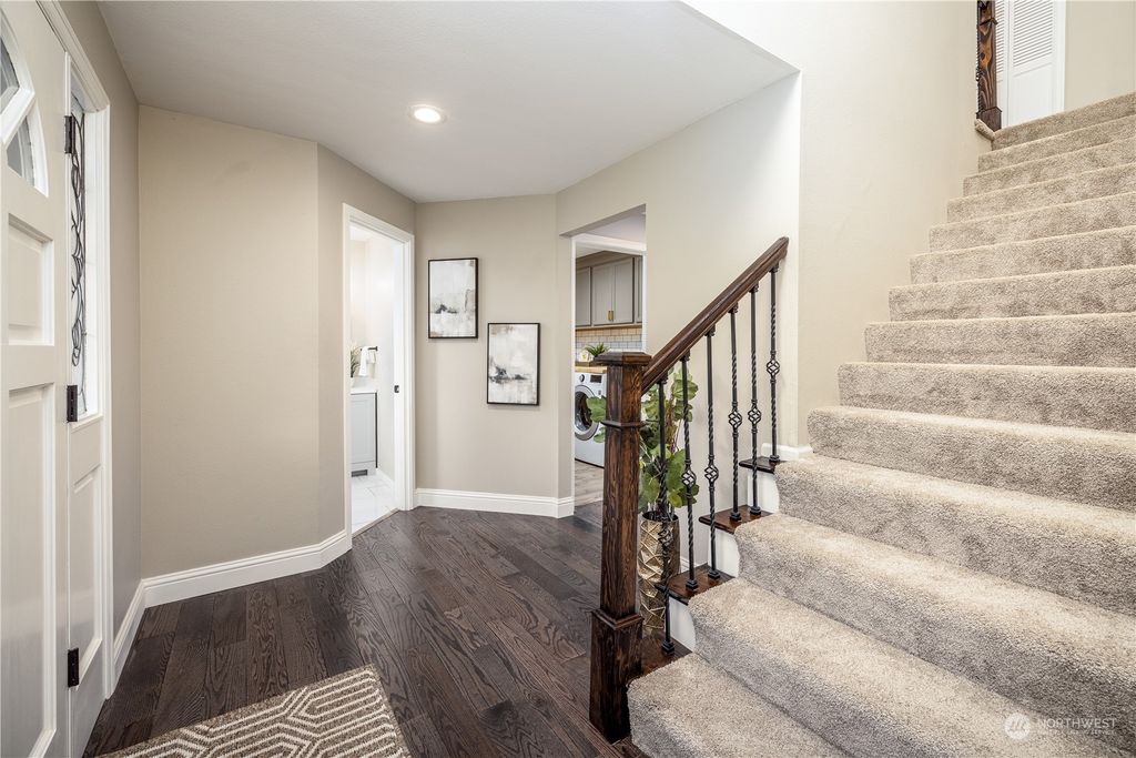 Photo of 2002 144th Street SE, Mill Creek, WA 98012 (MLS # 2215982)