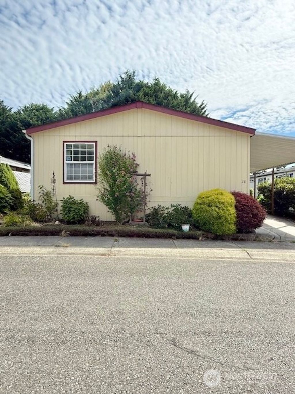 Photo of 11100 4th Avenue #28, Everett, WA 98204 (MLS # 2423915)