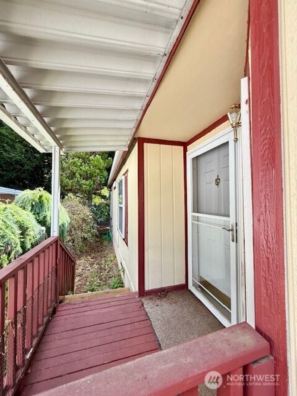 Photo of 11100 4th Avenue #28, Everett, WA 98204 (MLS # 2423915)