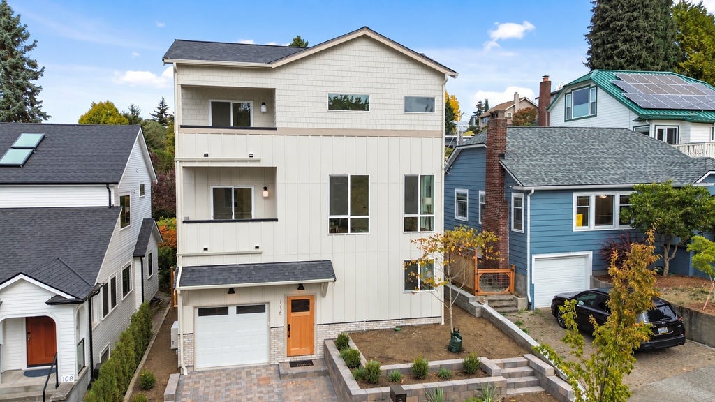 Photo of 116 N 55th Street, Seattle, WA 98103 (MLS # 2599513)