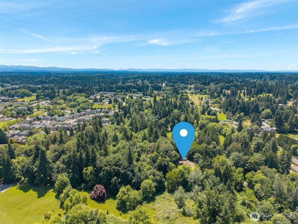 Photo of 2703 25th Street SW, Puyallup, WA 98373 (MLS # 2539965)